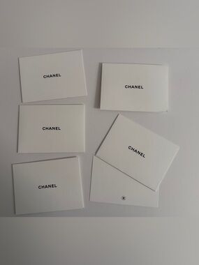 CHANEL Blank White Logo Card Set
